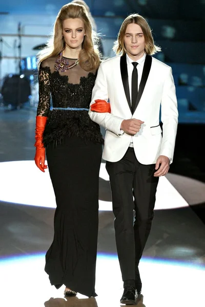 Look 35